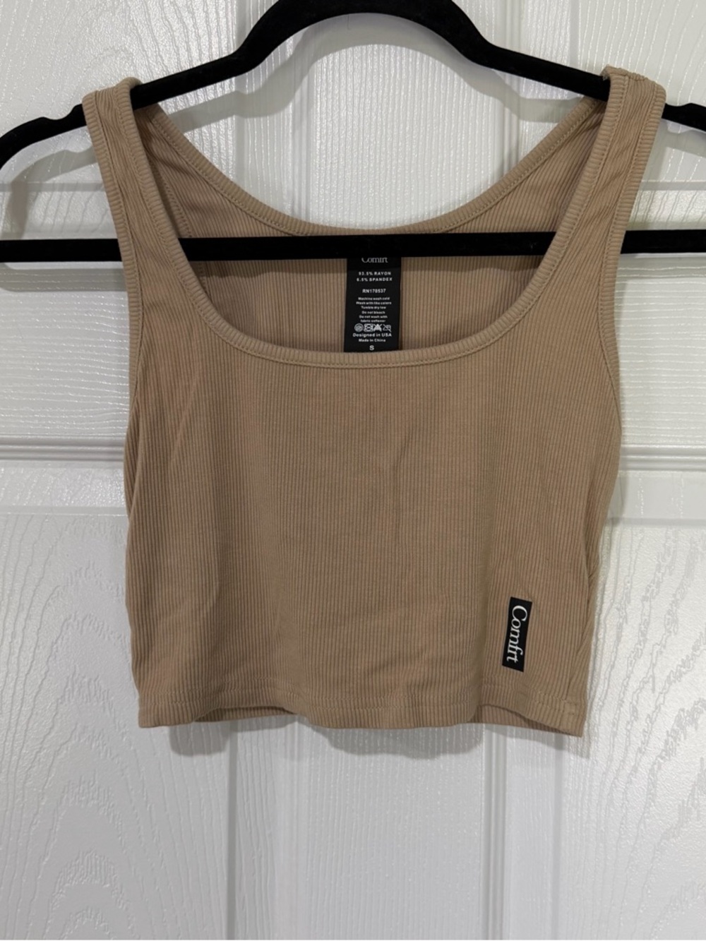 Confit Ribbed Crop Tank Top in Taupe